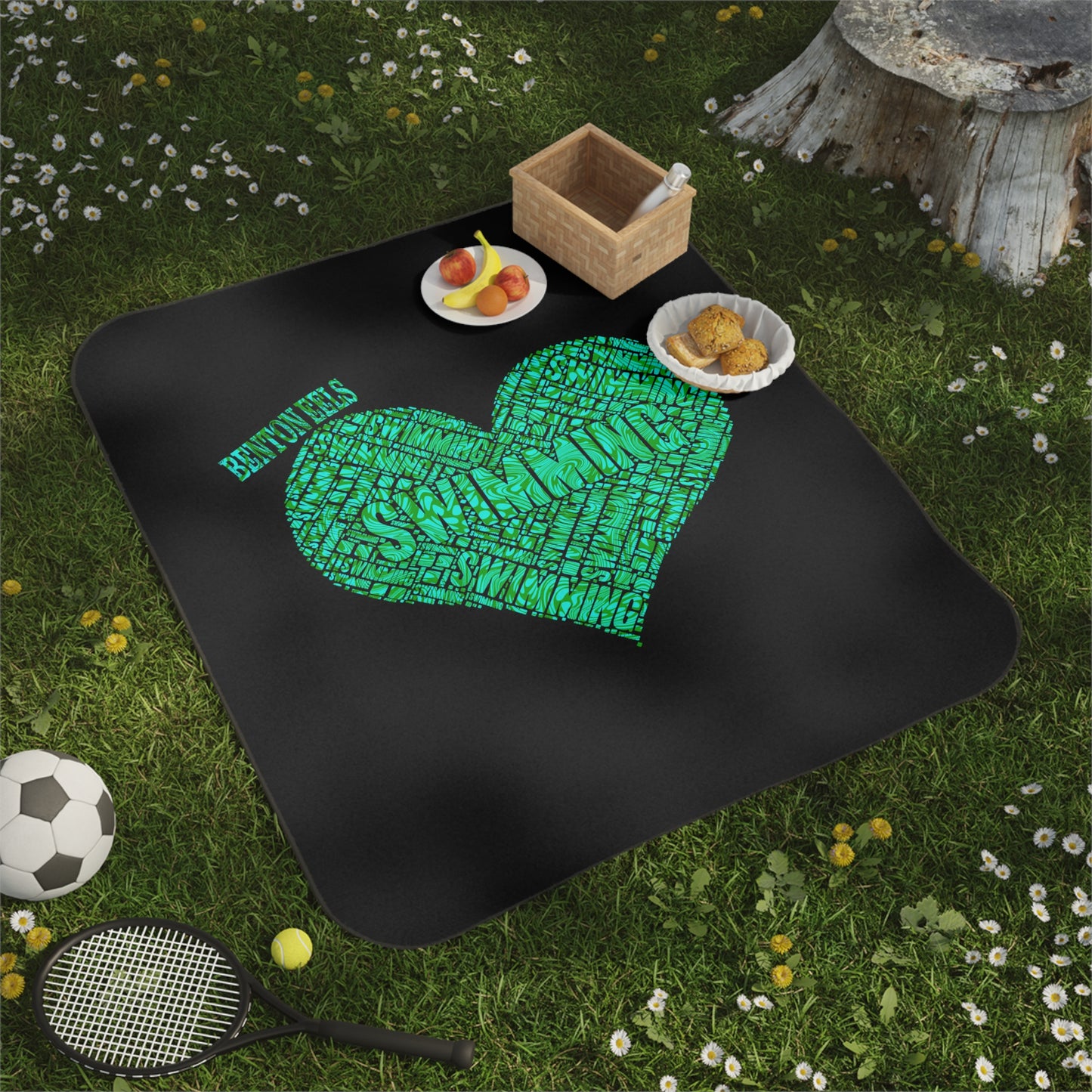 Benton Eels water-resistant Blanket 61" x 51" - HEART