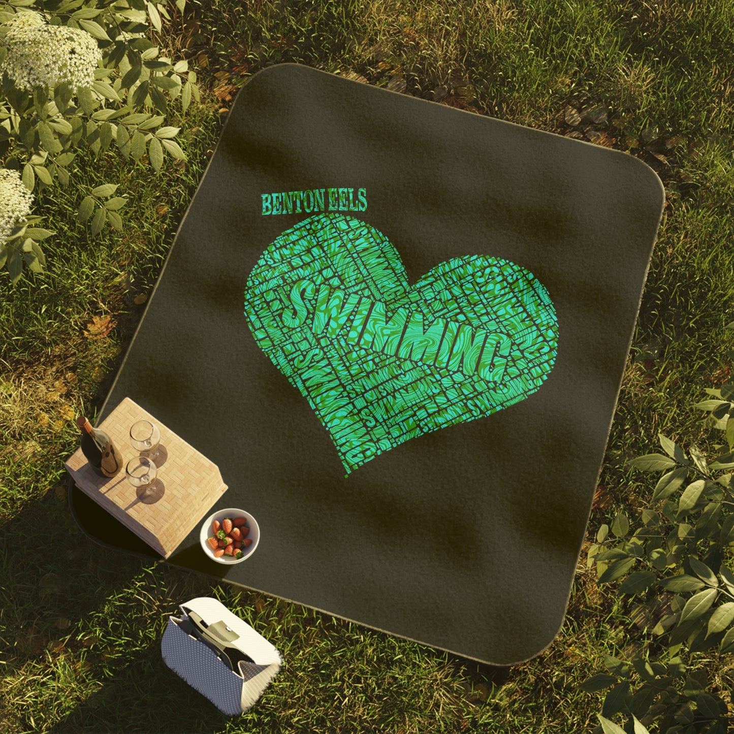 Benton Eels water-resistant Blanket 61" x 51" - HEART